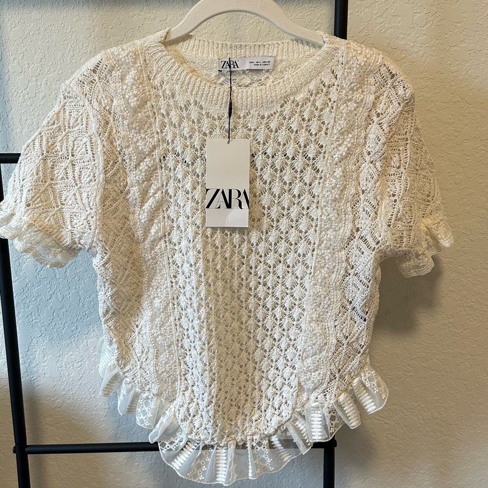 Ivory crochet top zara
